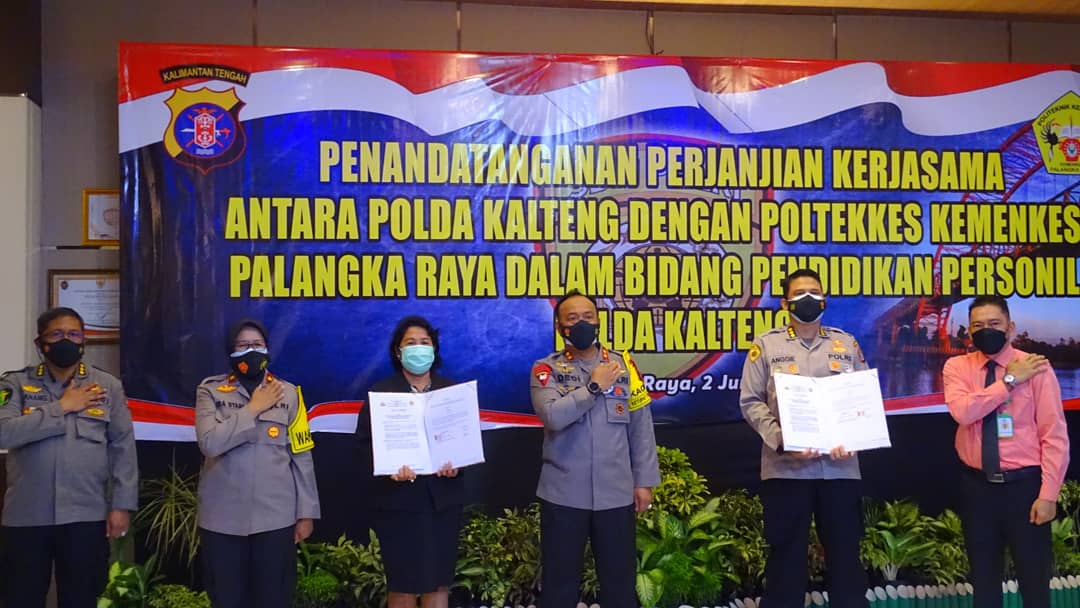 Penandatanganan Perjanjian Kerja Sama antara Poltekkes Kemenkes Palangka Raya dengan Polda Kalimantan Tengah